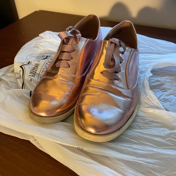 Blush Pink Metallic Christian Siriano for Payless Lace Up Oxfords US6 - Picture 2 of 11